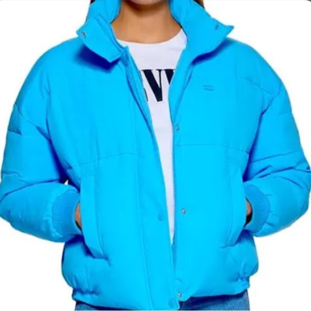 Levi’s Bright Blue Puffer Jacket Size M